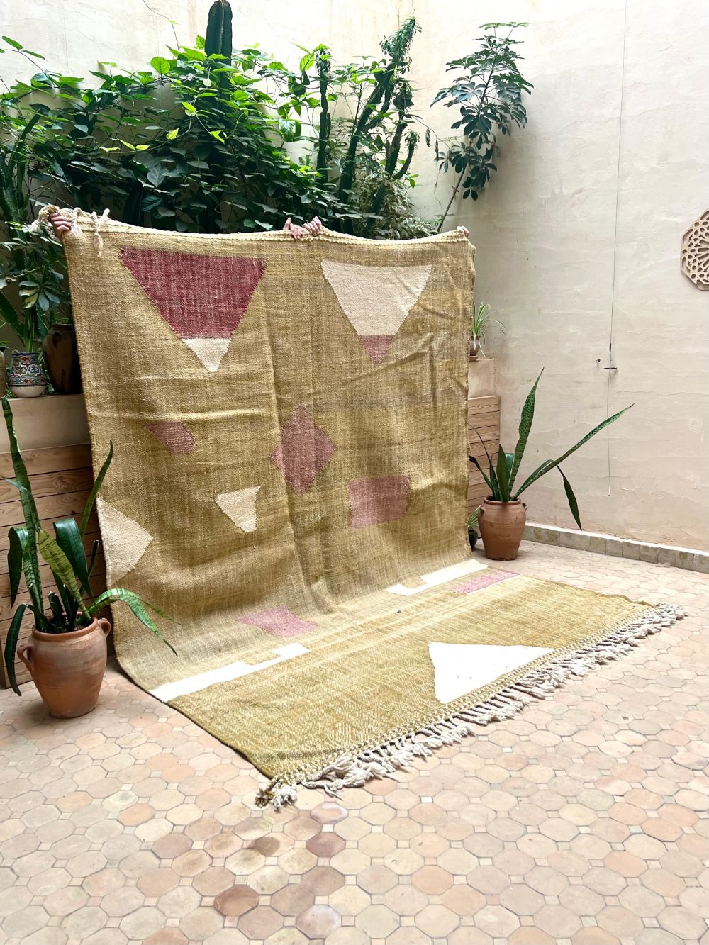 Moroccan Flatweave Rug 290x215cm