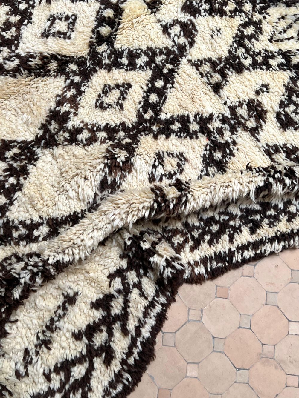 Marokkolainen Beni Ouarain matto 380x210cm