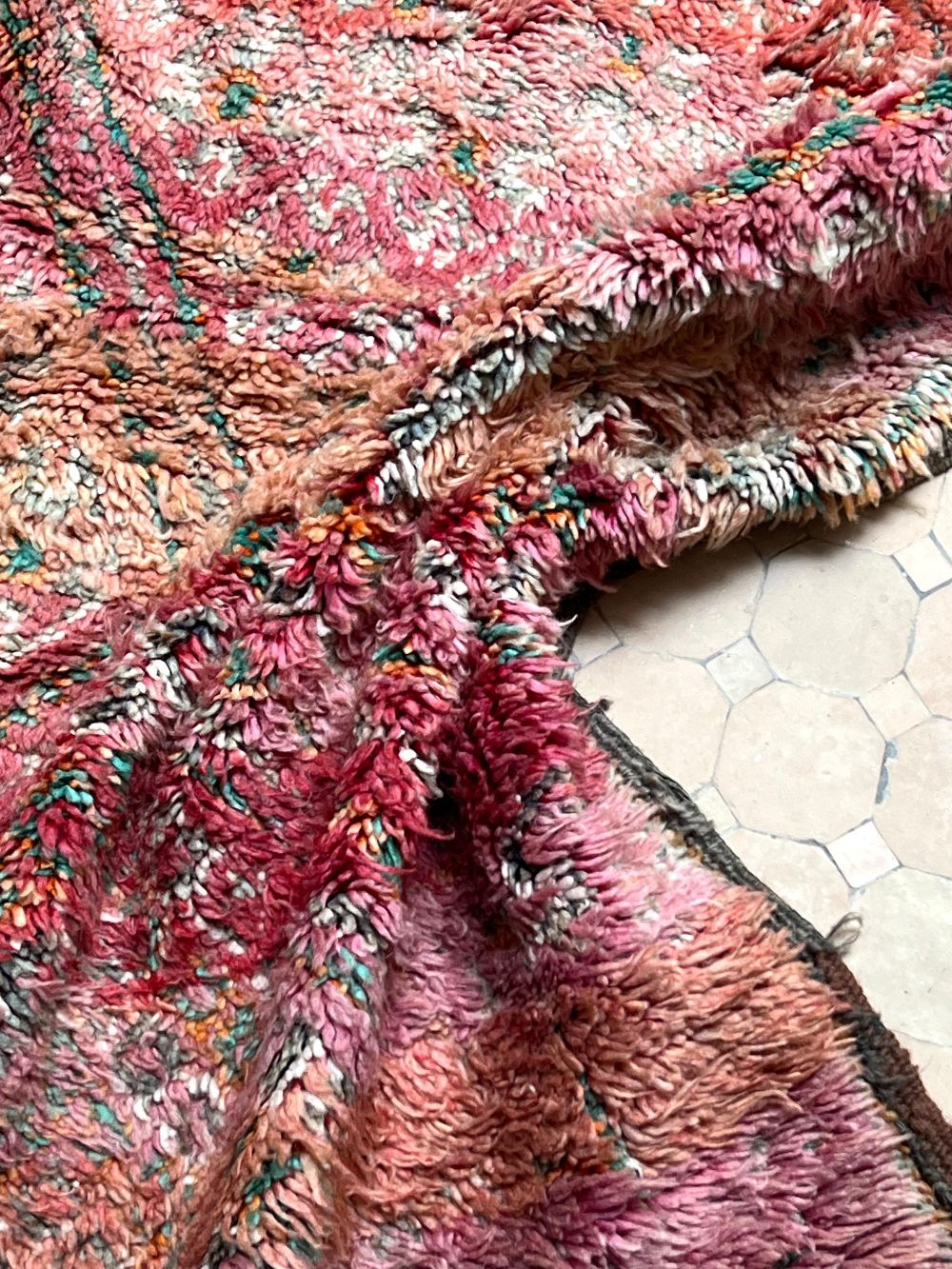 Moroccan Vintage Zayane Rug 310x195cm