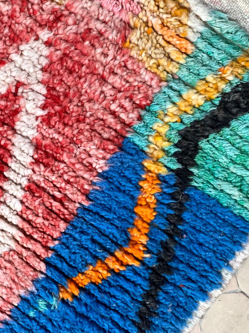 Moroccan Boujaad Rug 200x105cm