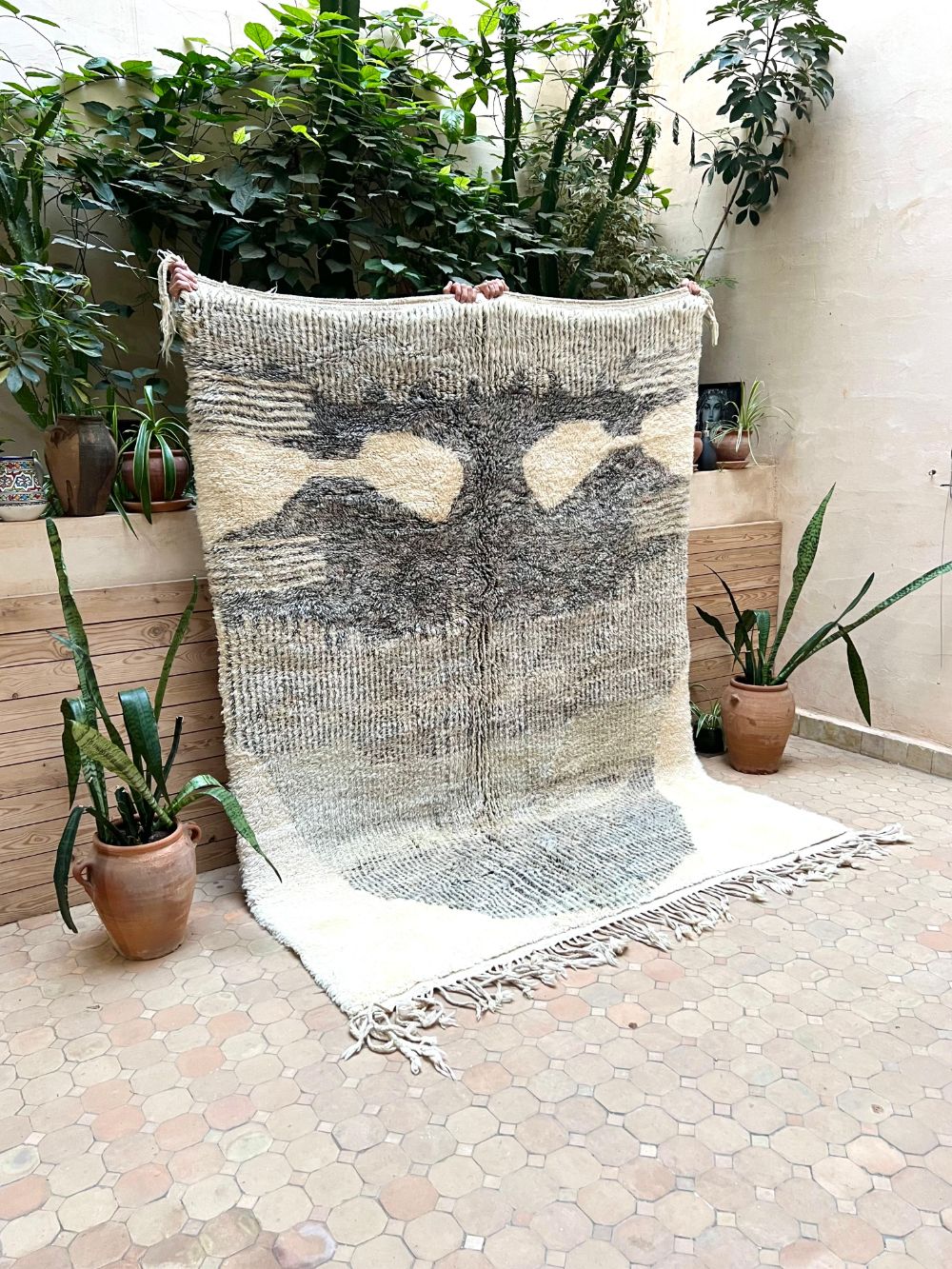 Moroccan Mrirt Rug 235x175cm