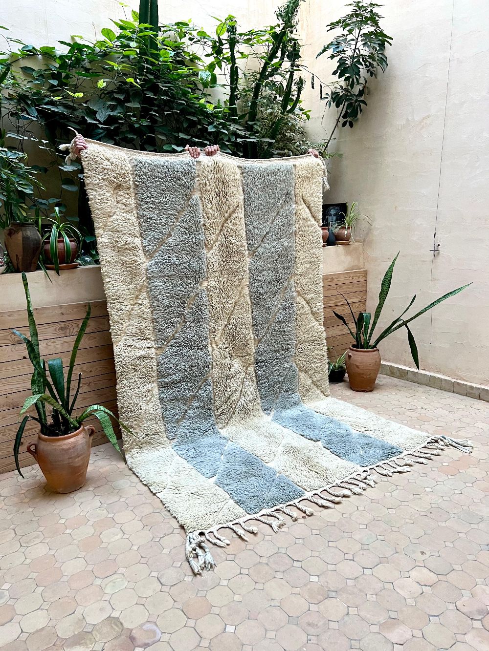 Moroccan Grey and Blue Rug 260x160cm