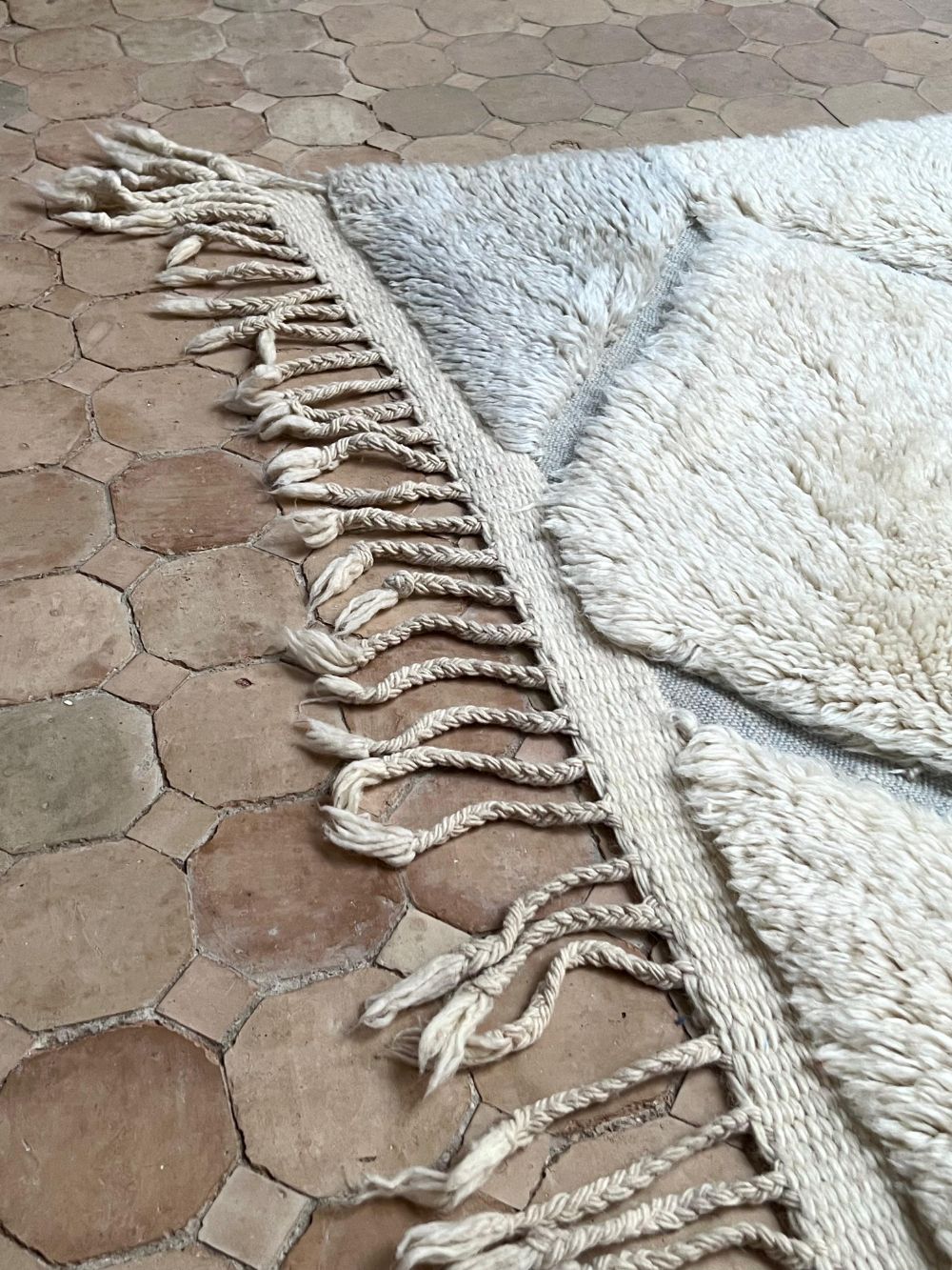 Moroccan Cream and Blue Rug 255x160cm