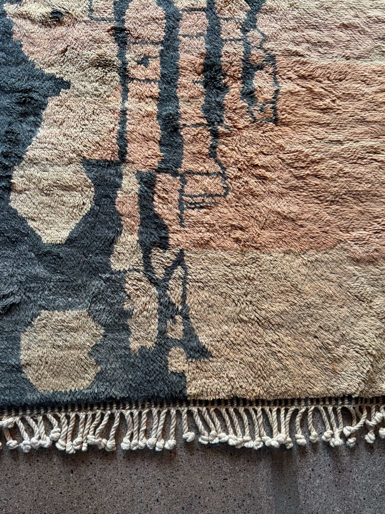 Moroccan Mrirt Rug 455x360cm