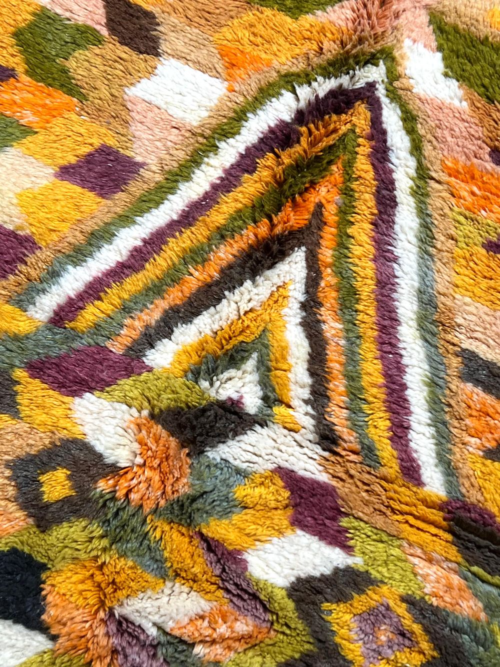 Moroccan Voodoo Rug 245x180cm