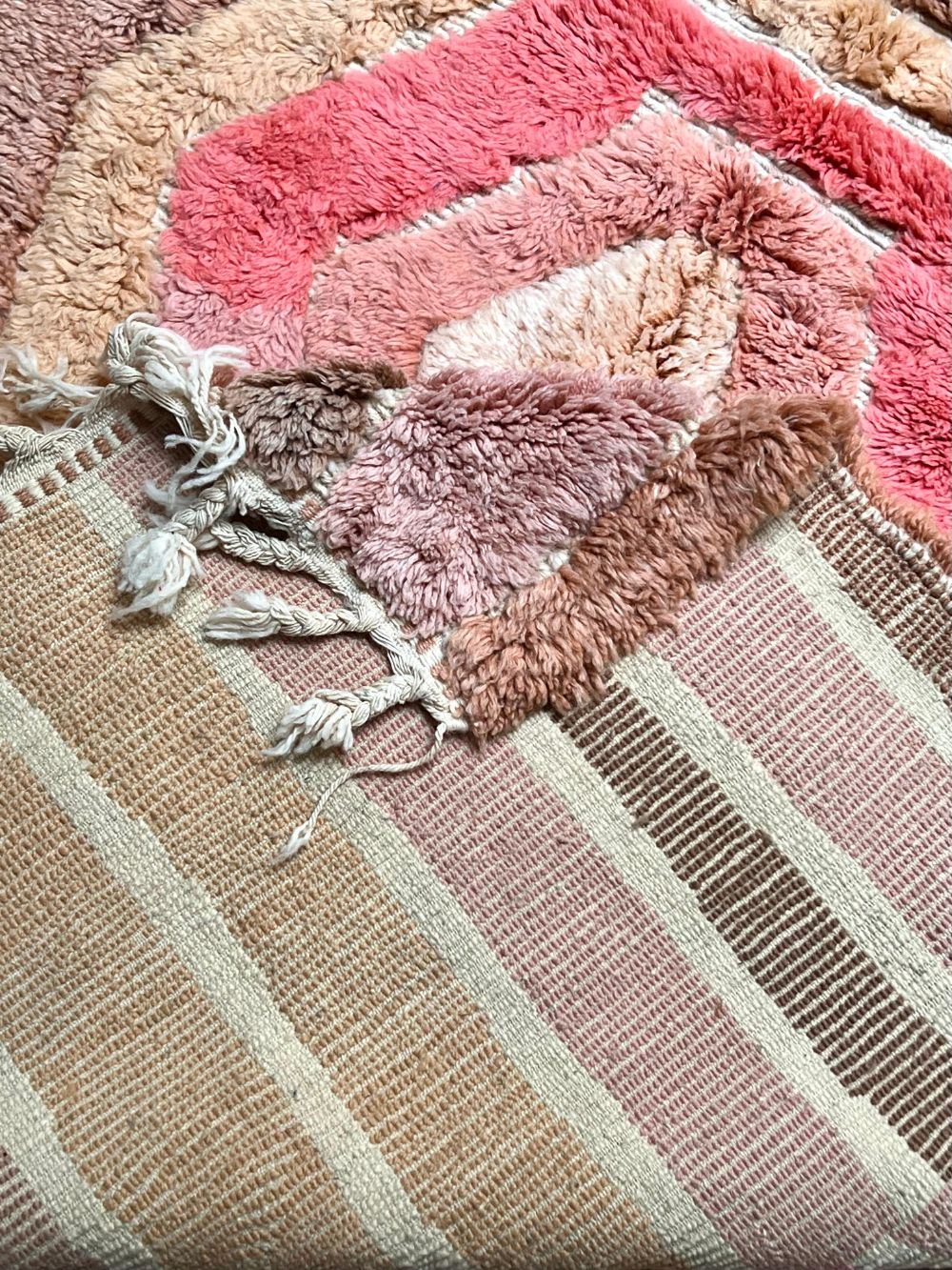 Moroccan Hattara Rug 235x185cm