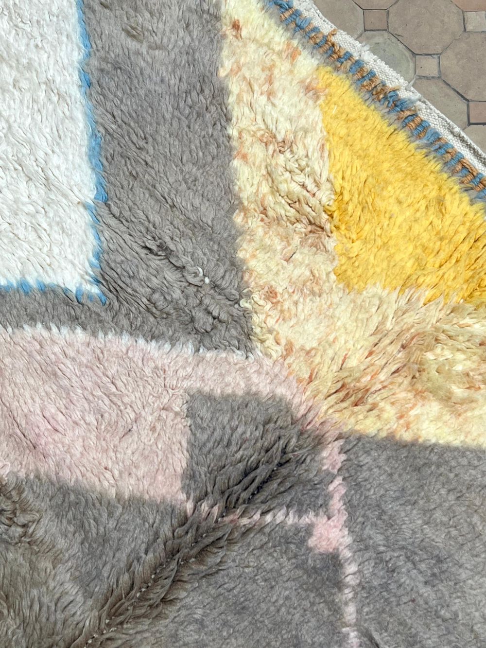 Moroccan Boujaad Rug 270x155cm