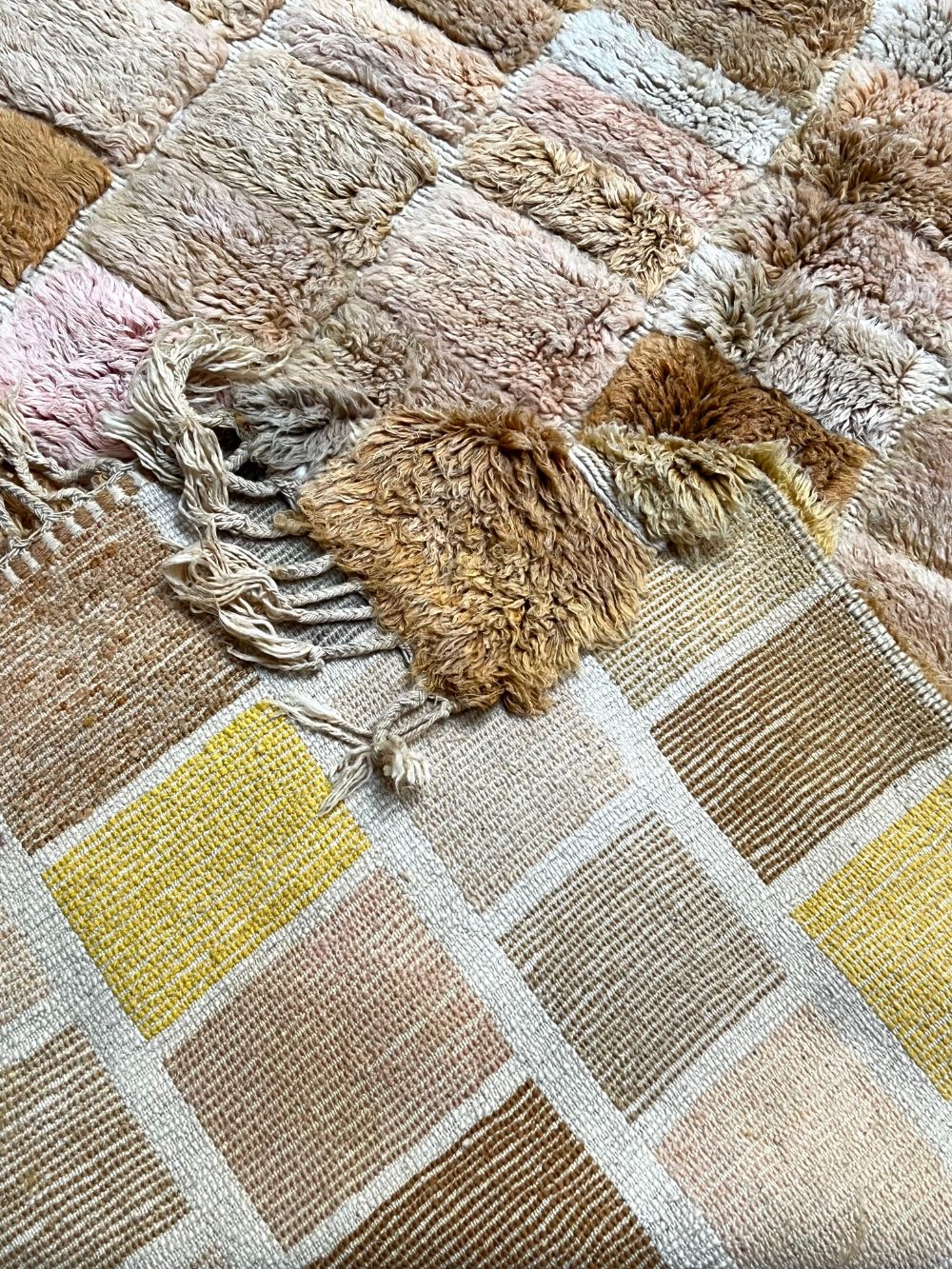 Moroccan Nalle Rug 245x180cm