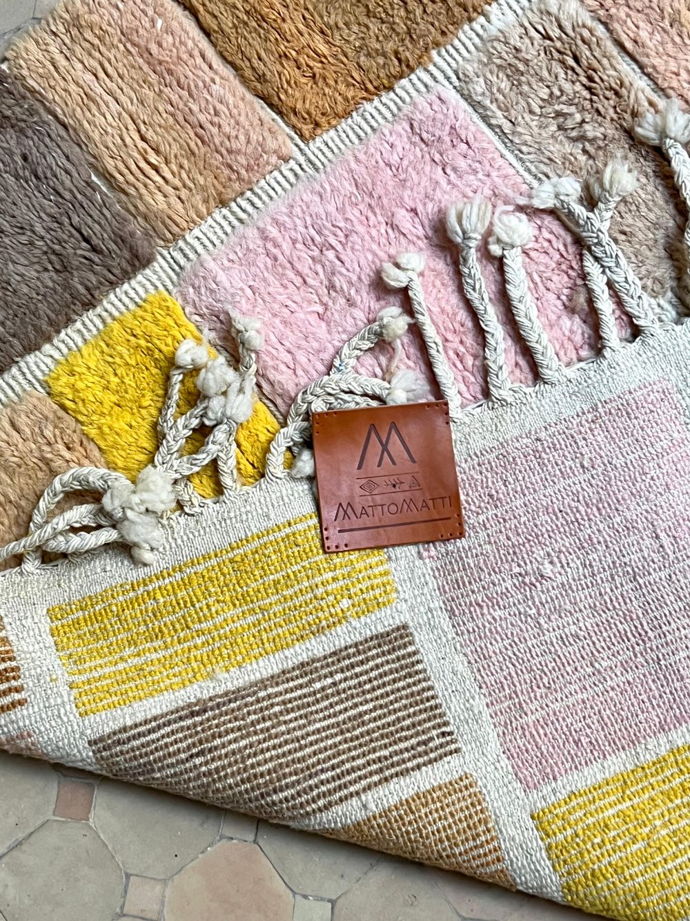 Moroccan Nalle Rug 320x210cm