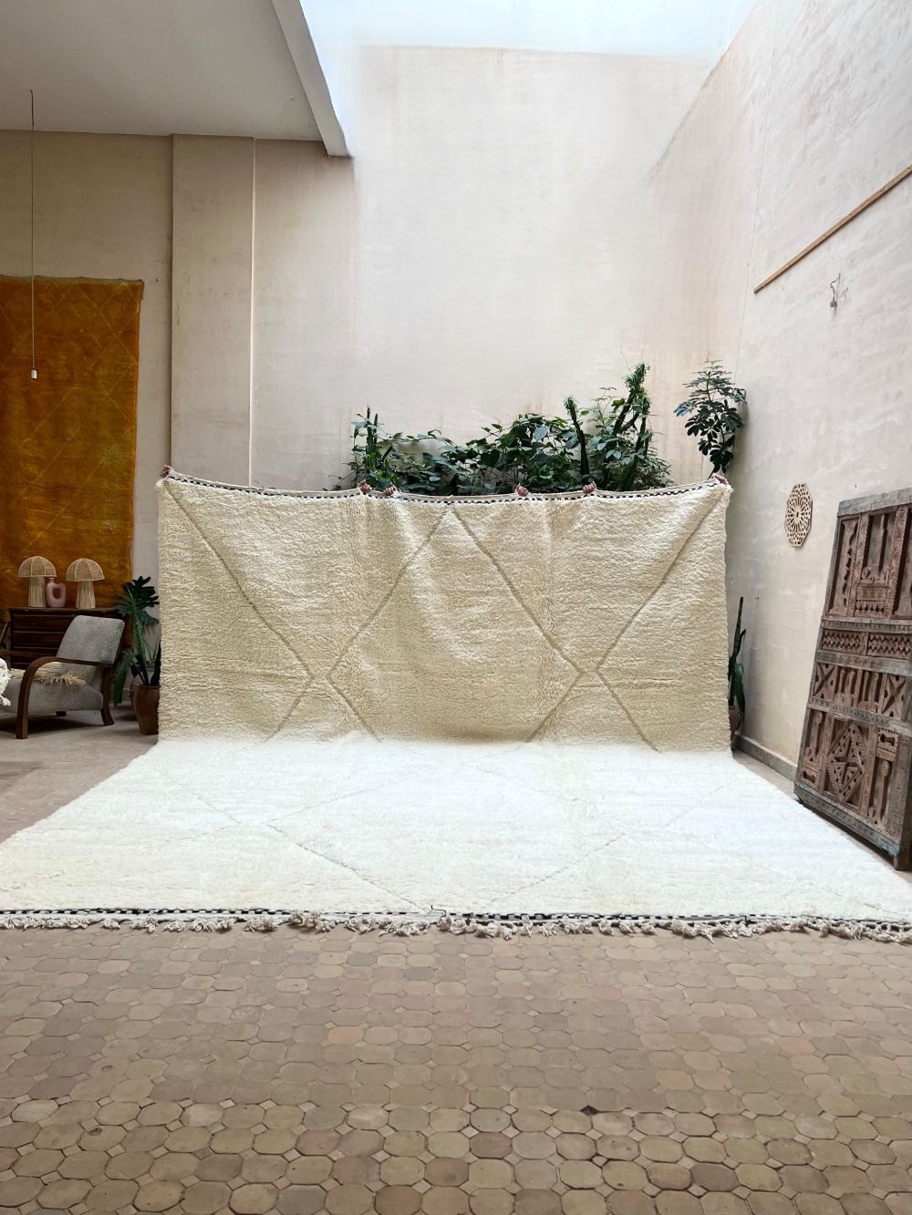 Moroccan All White Rug 490x400cm