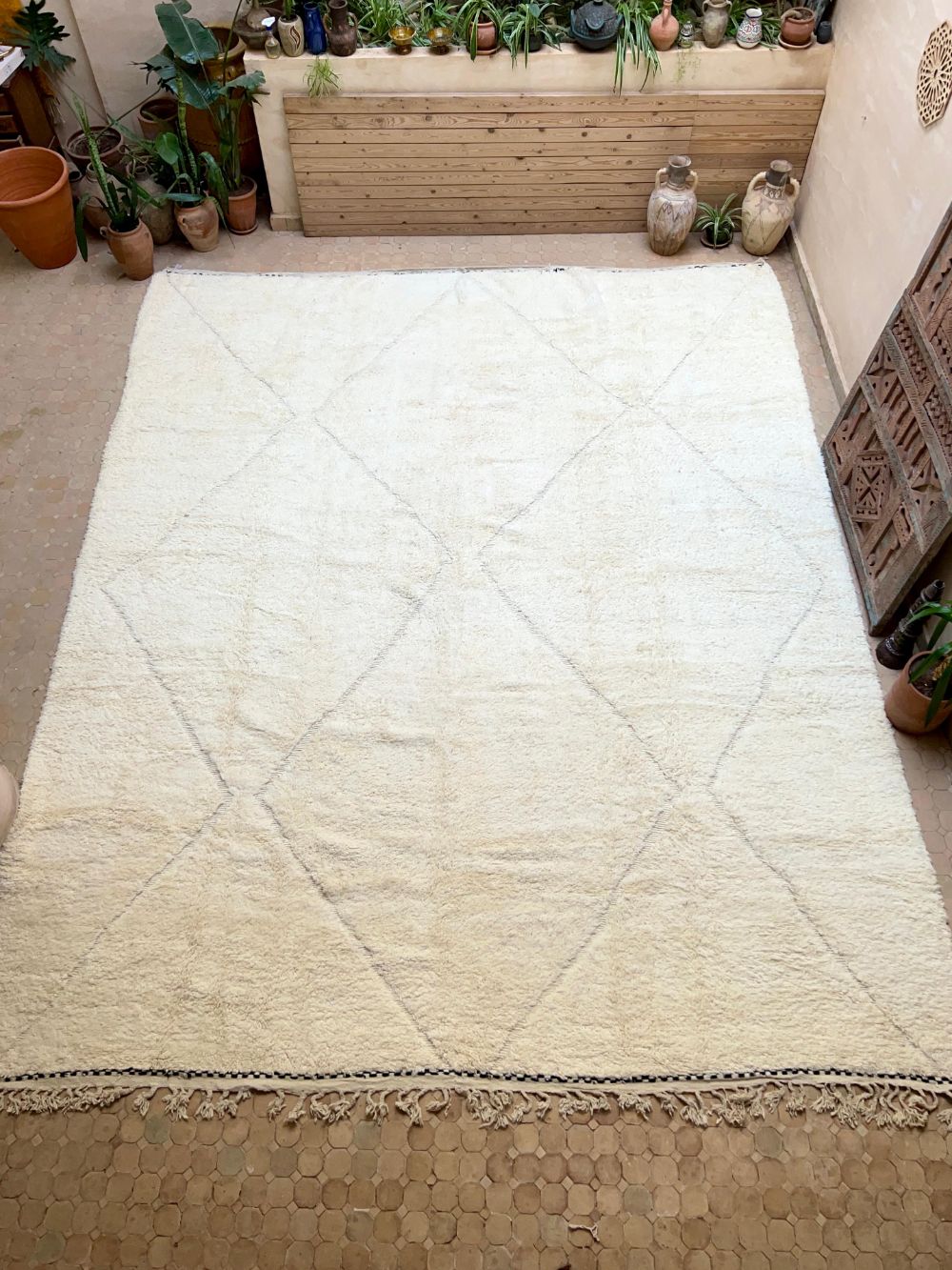 Moroccan All White Rug 490x400cm
