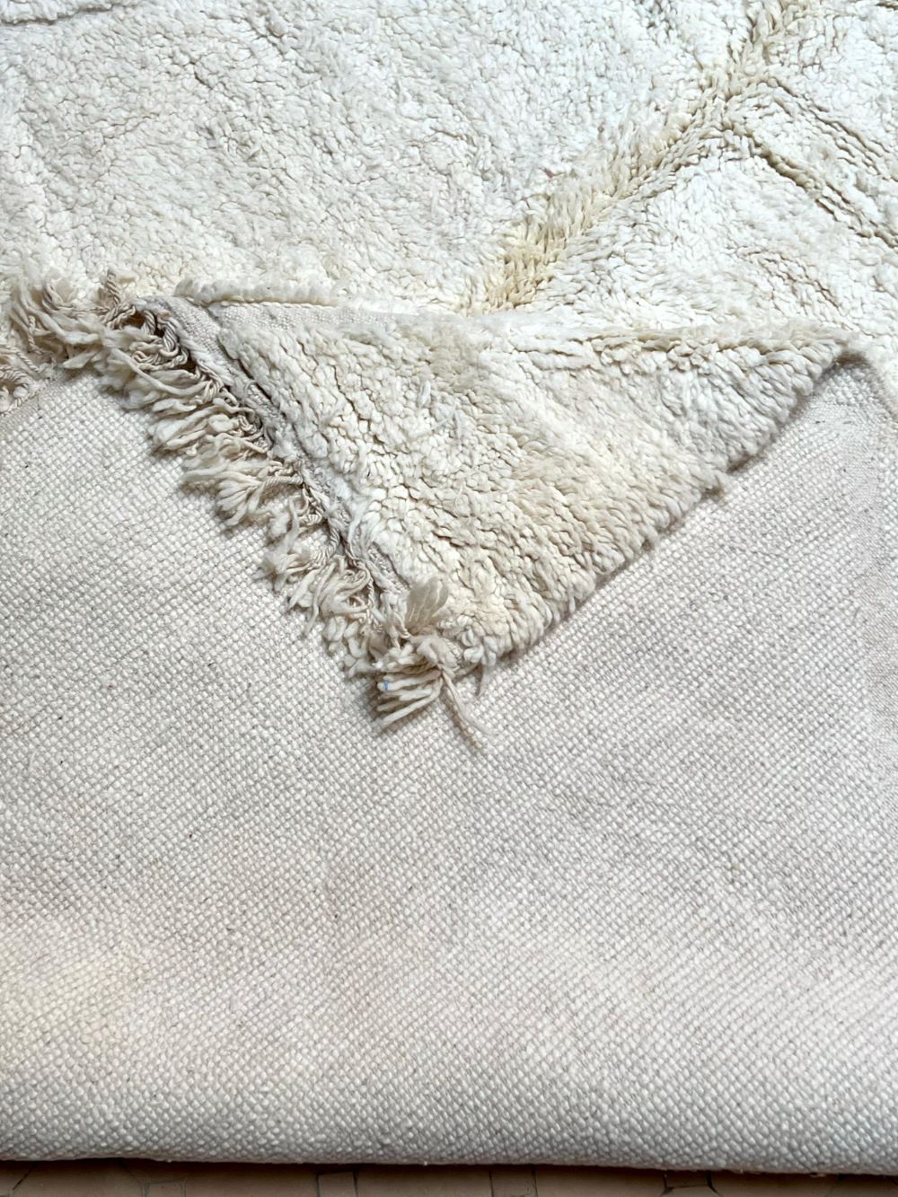 Moroccan All White Rug 340x245cm