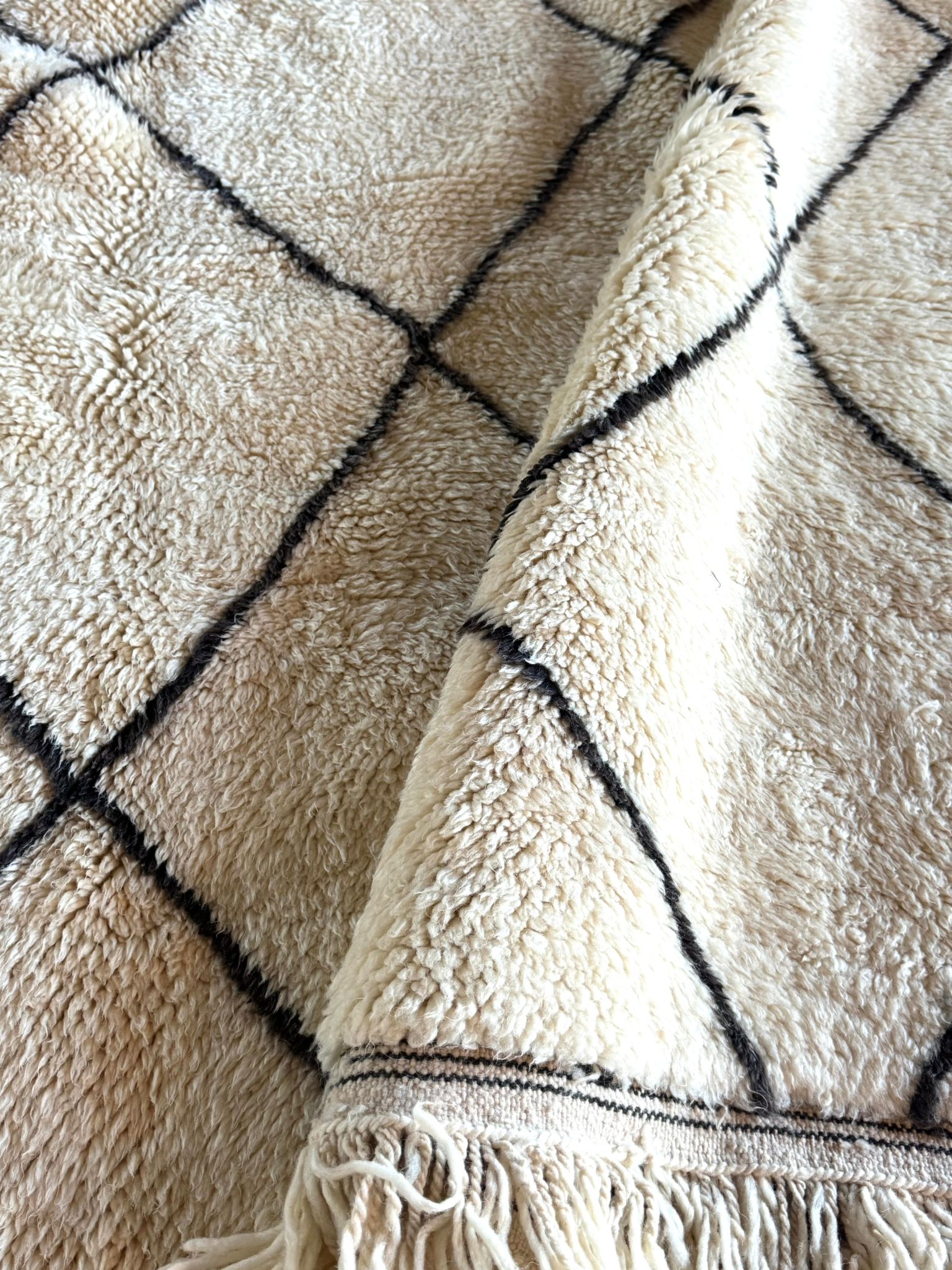 Moroccan Mrirt Rug 285x210cm