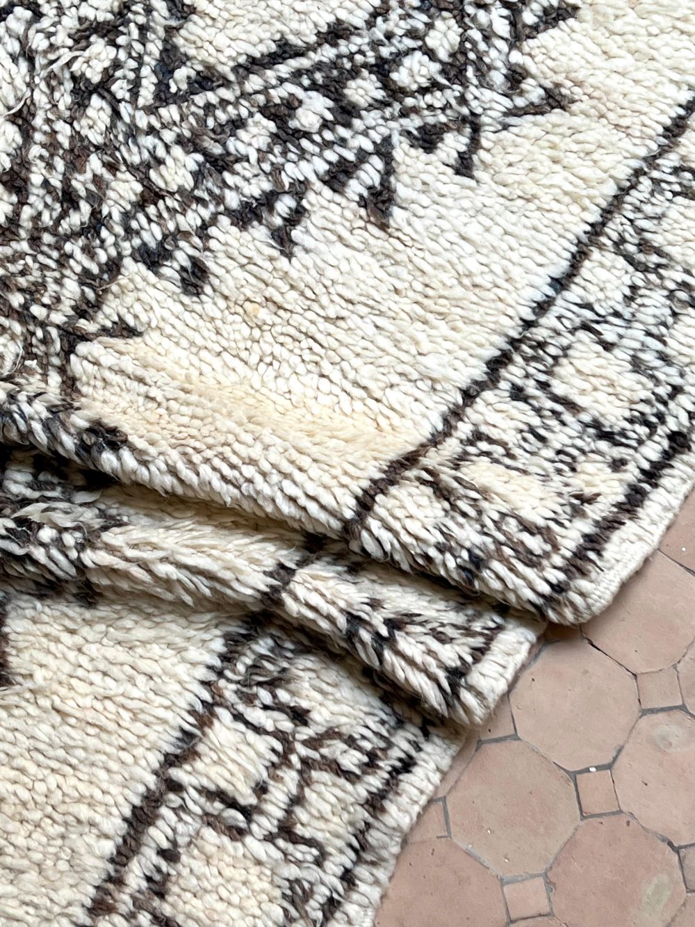 Moroccan Vintage Marmoucha Rug 305x180cm