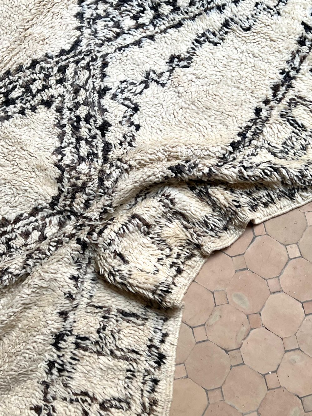 Moroccan Vintage Marmoucha Rug 280x180cm