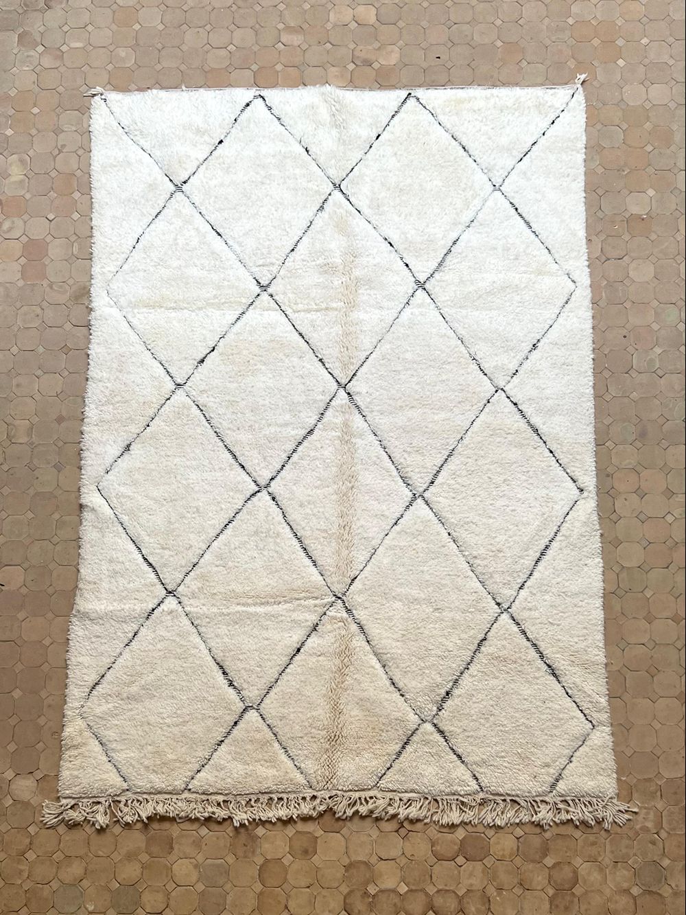 Moroccan Diamond Rug 290x190cm