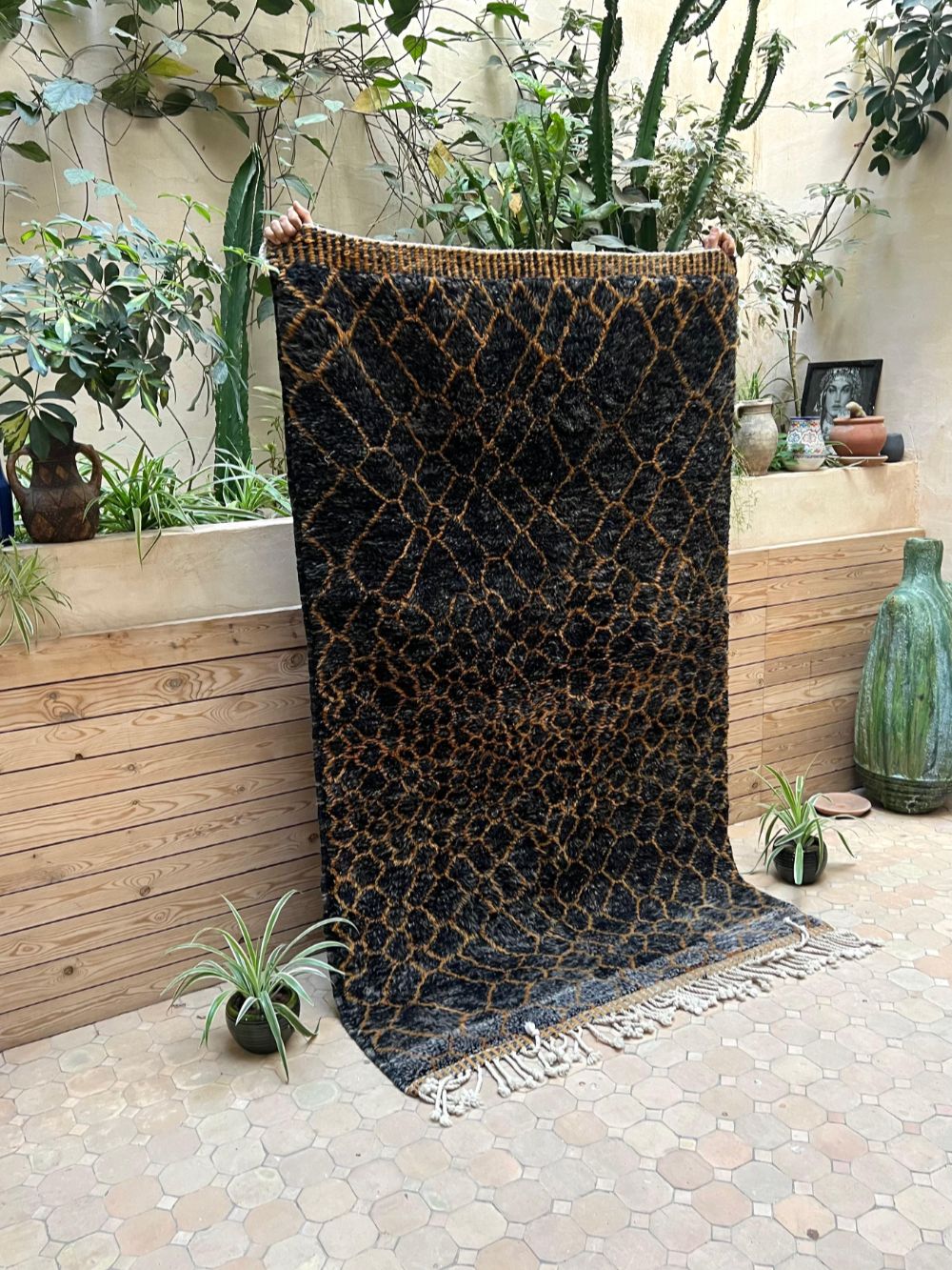 Marokkolainen Musta Pantteri matto 225x125cm