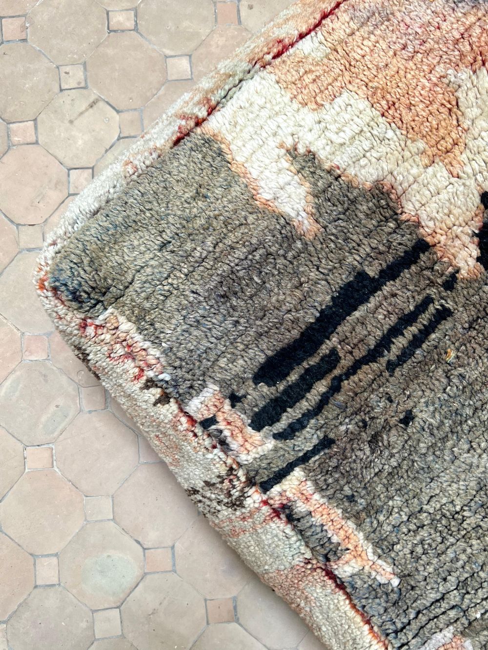 Marokkolainen vintage pouf