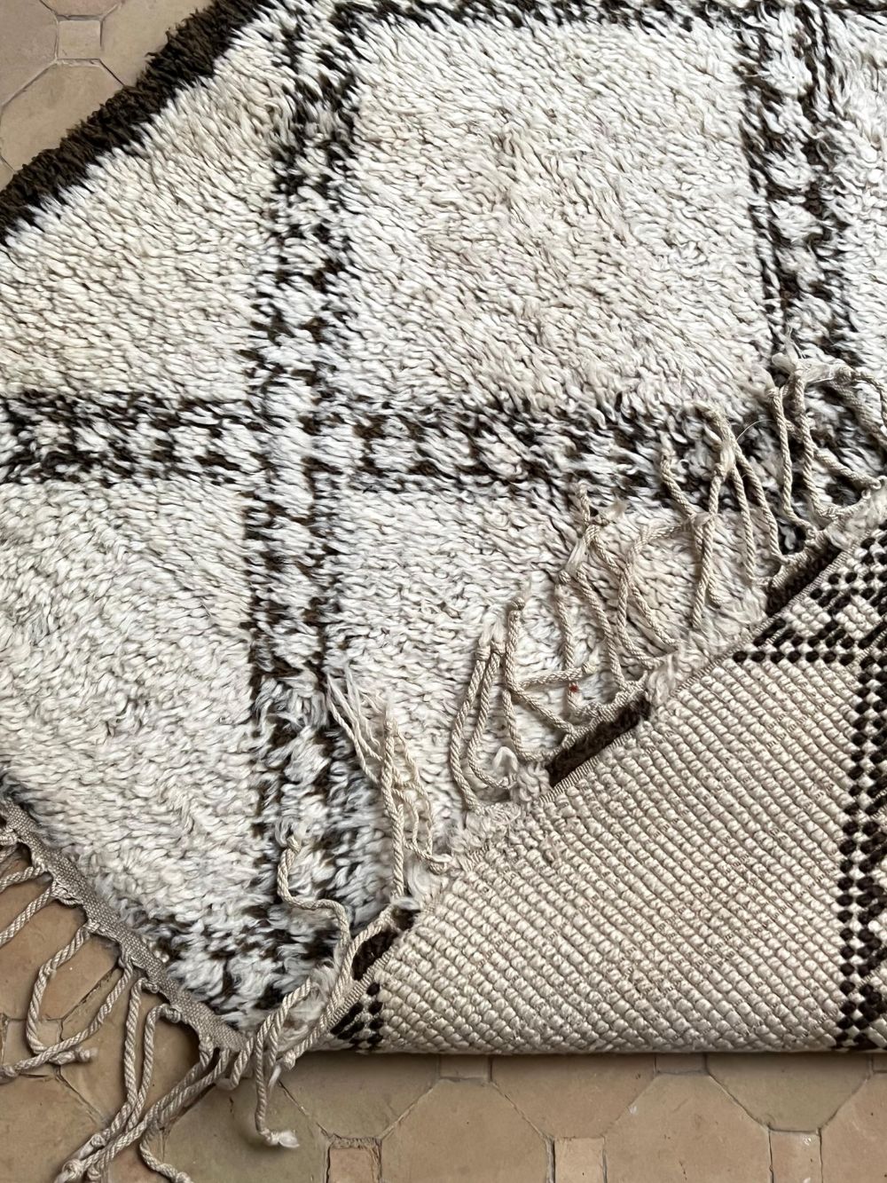 Marokkolainen vintage Beni Ouarain matto 350x205cm