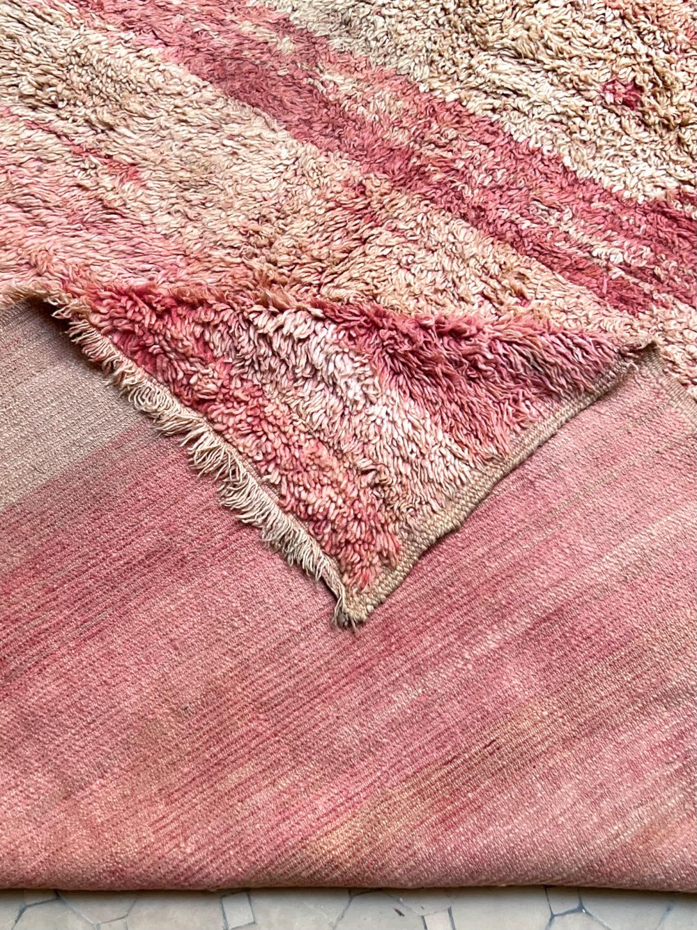Marokkolainen vintage yksivärinen matto 335x210cm