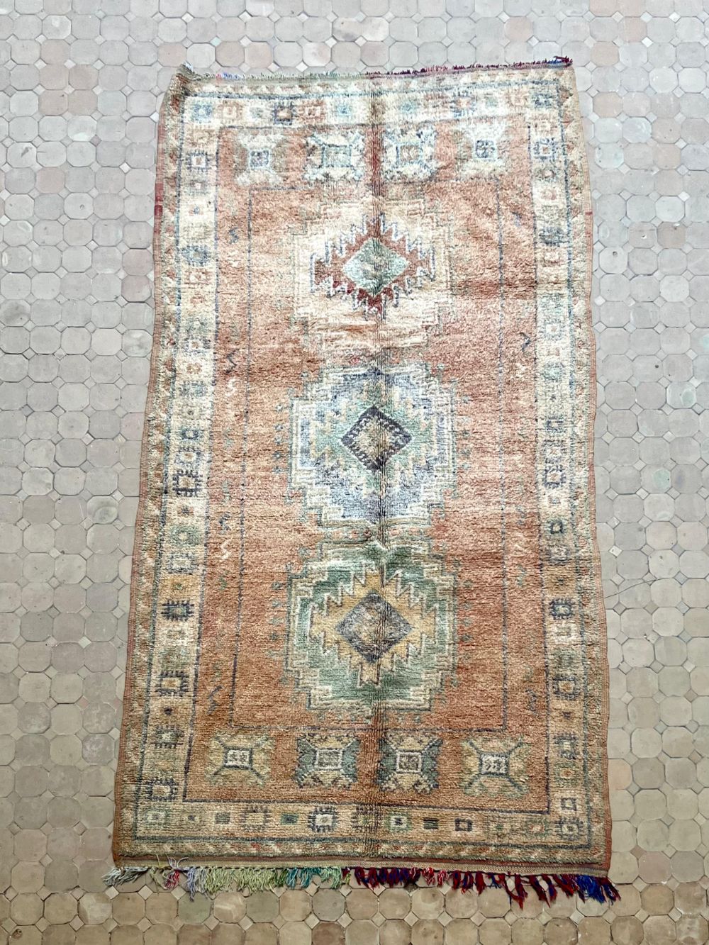 Moroccan Vintage Boujaad Rug 275x145cm