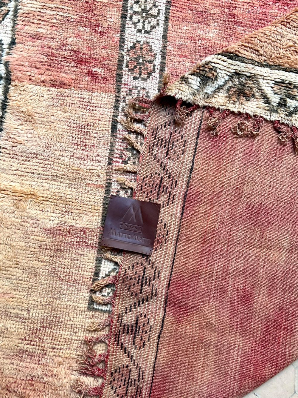 Moroccan Vintage Boujaad Rug 265x195cm