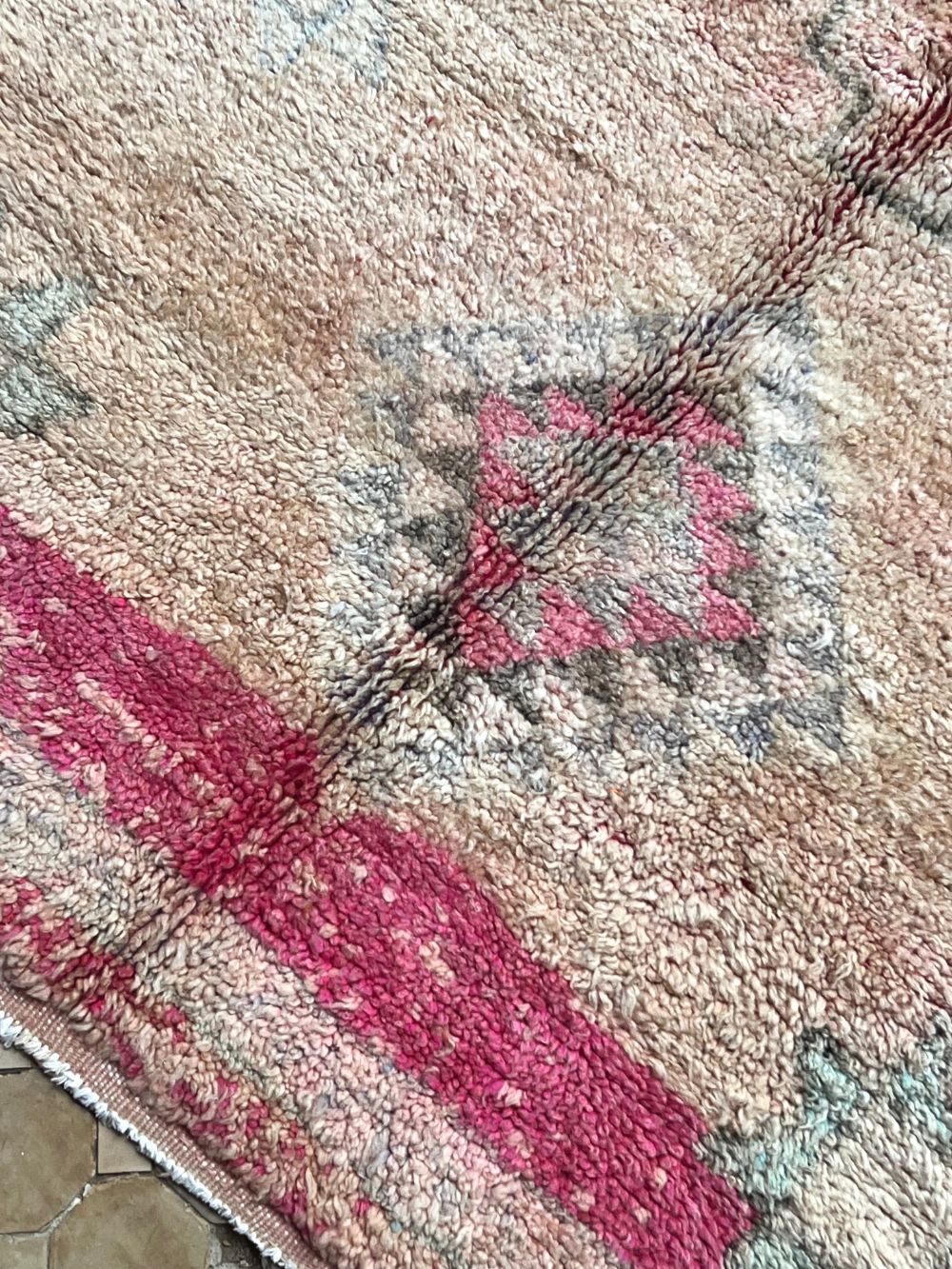 Moroccan Vintage Boujaad Rug 345x175cm