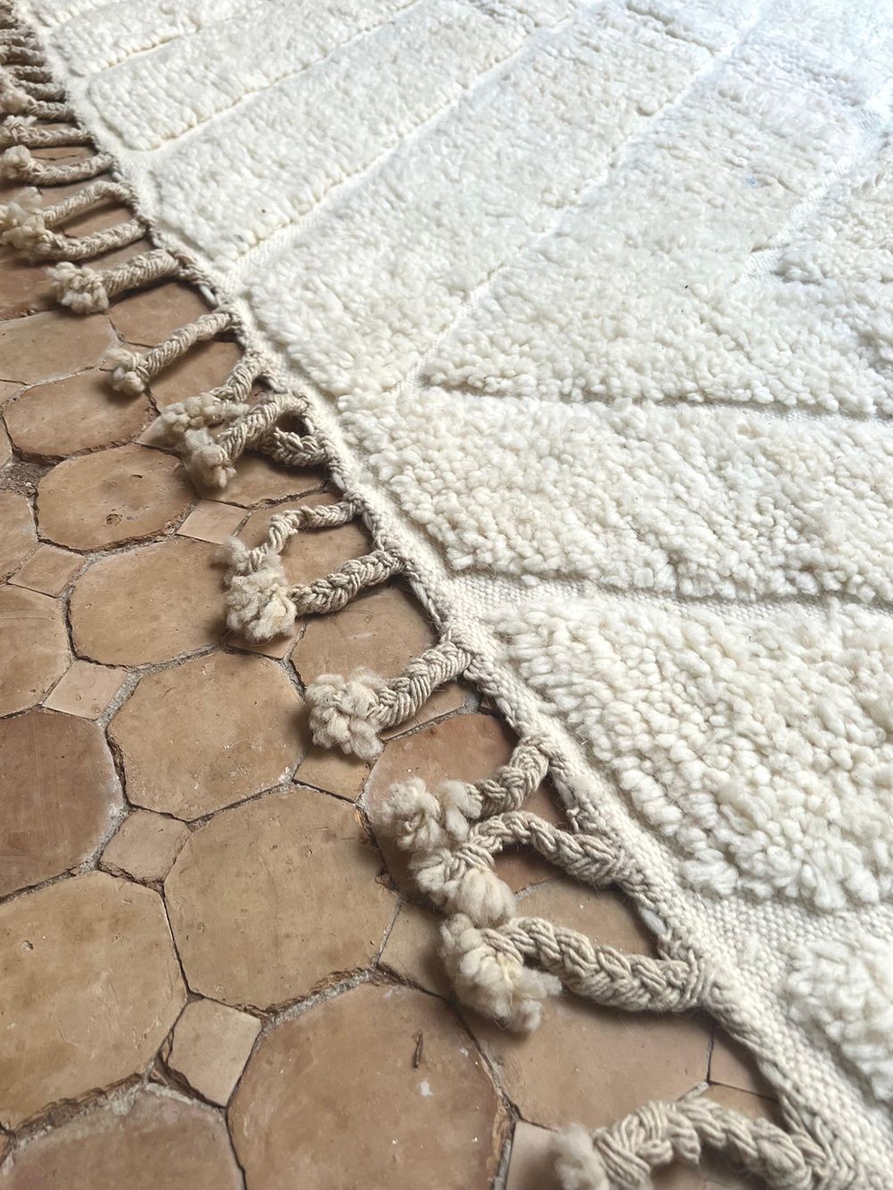 Moroccan All White Rug 290x195cm