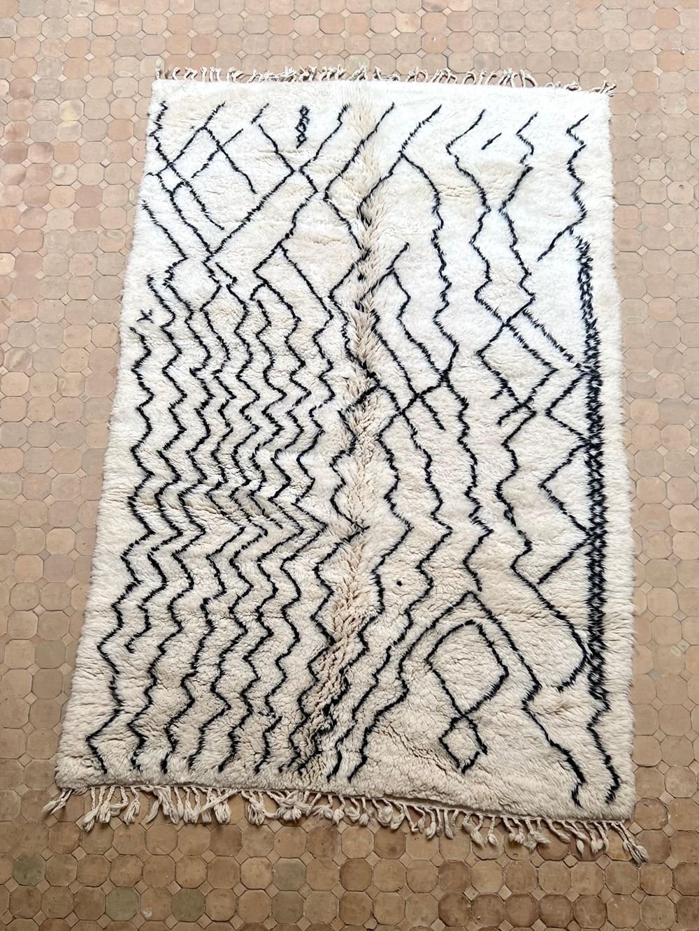 Moroccan Oued Rug 270x175cm