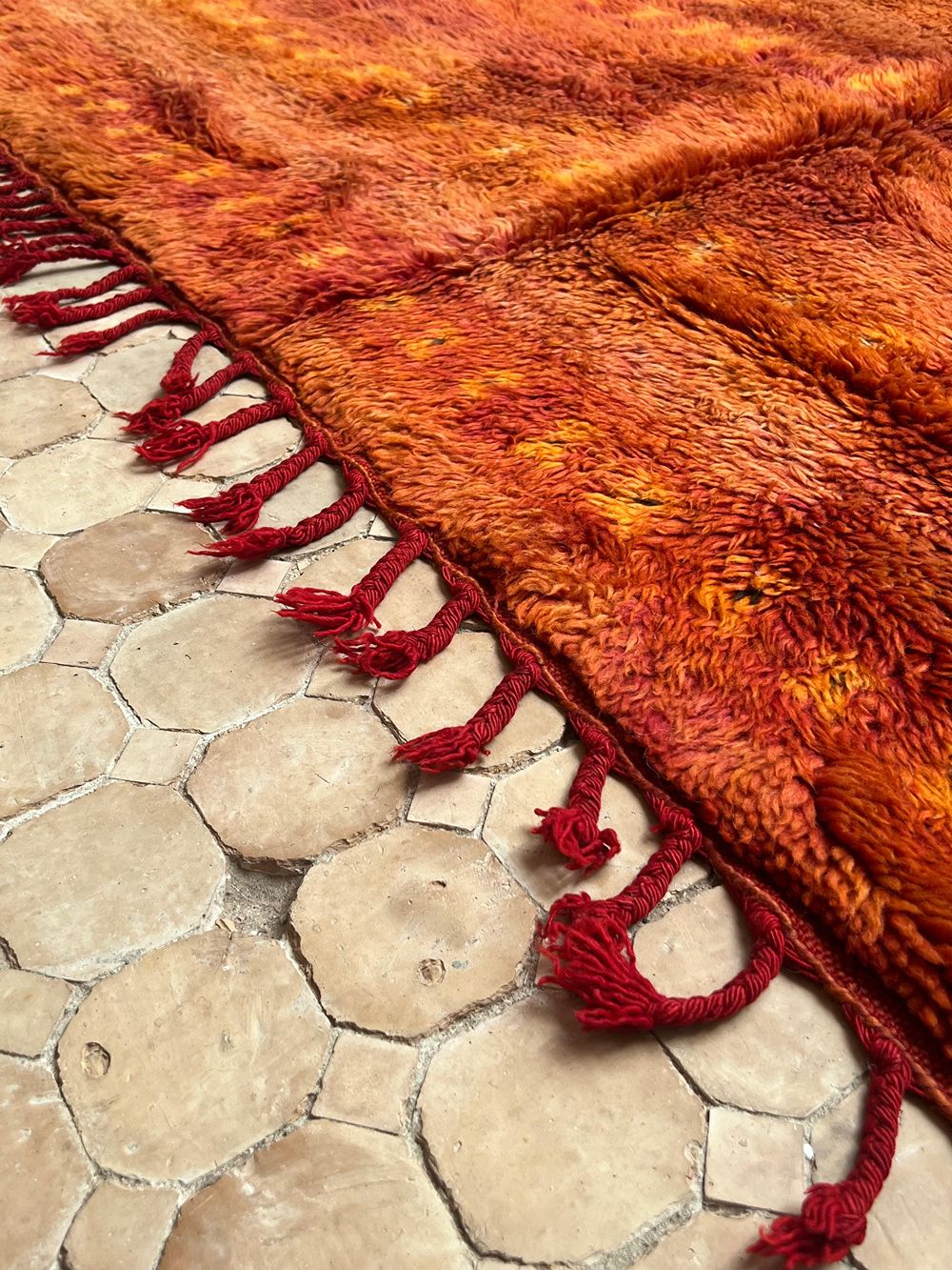 Marokkolainen vintage Beni M'Guild matto 295x210cm