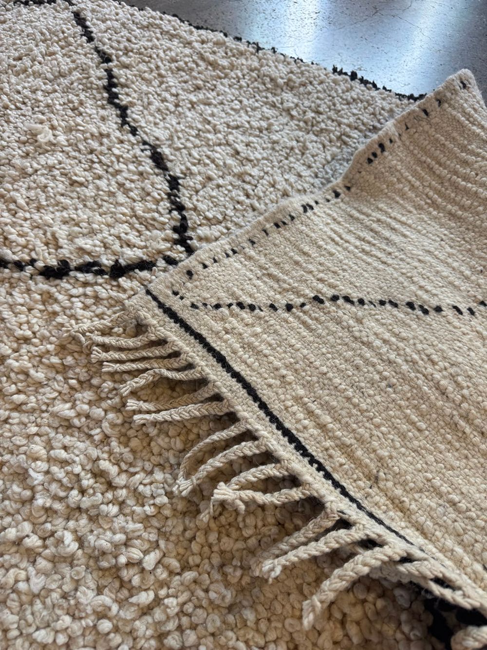 Moroccan Black & White Rug 330x205cm