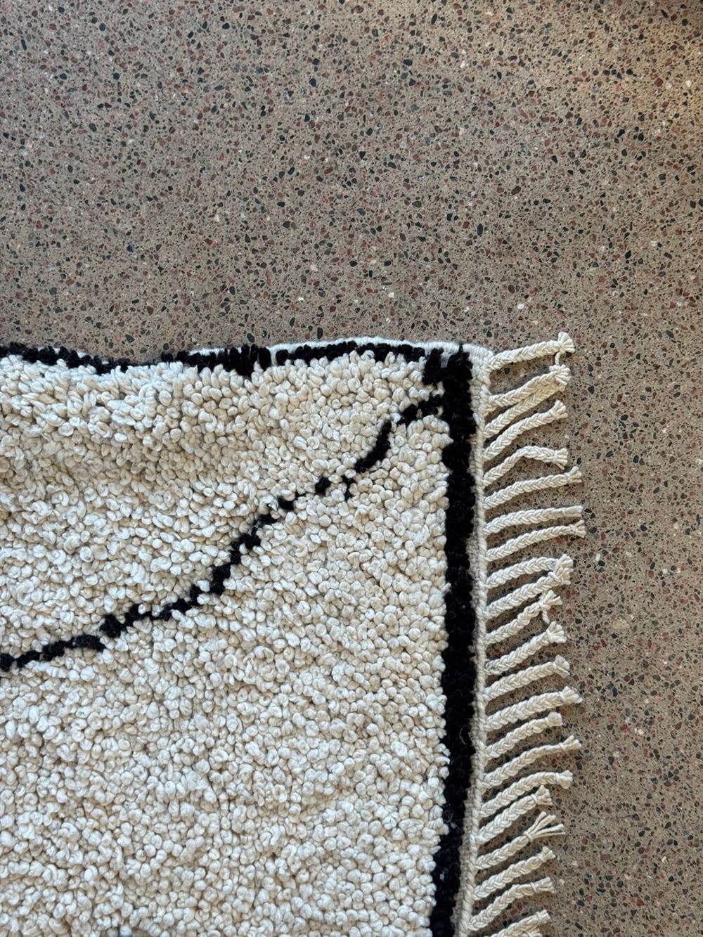 Moroccan Black & White Rug 330x205cm