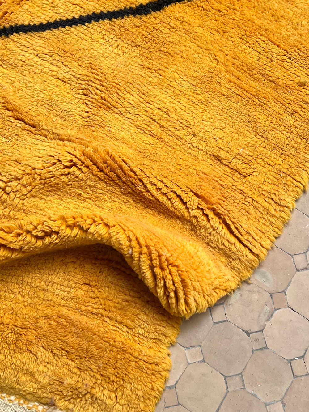 Moroccan Hanzo Rug 250x175cm