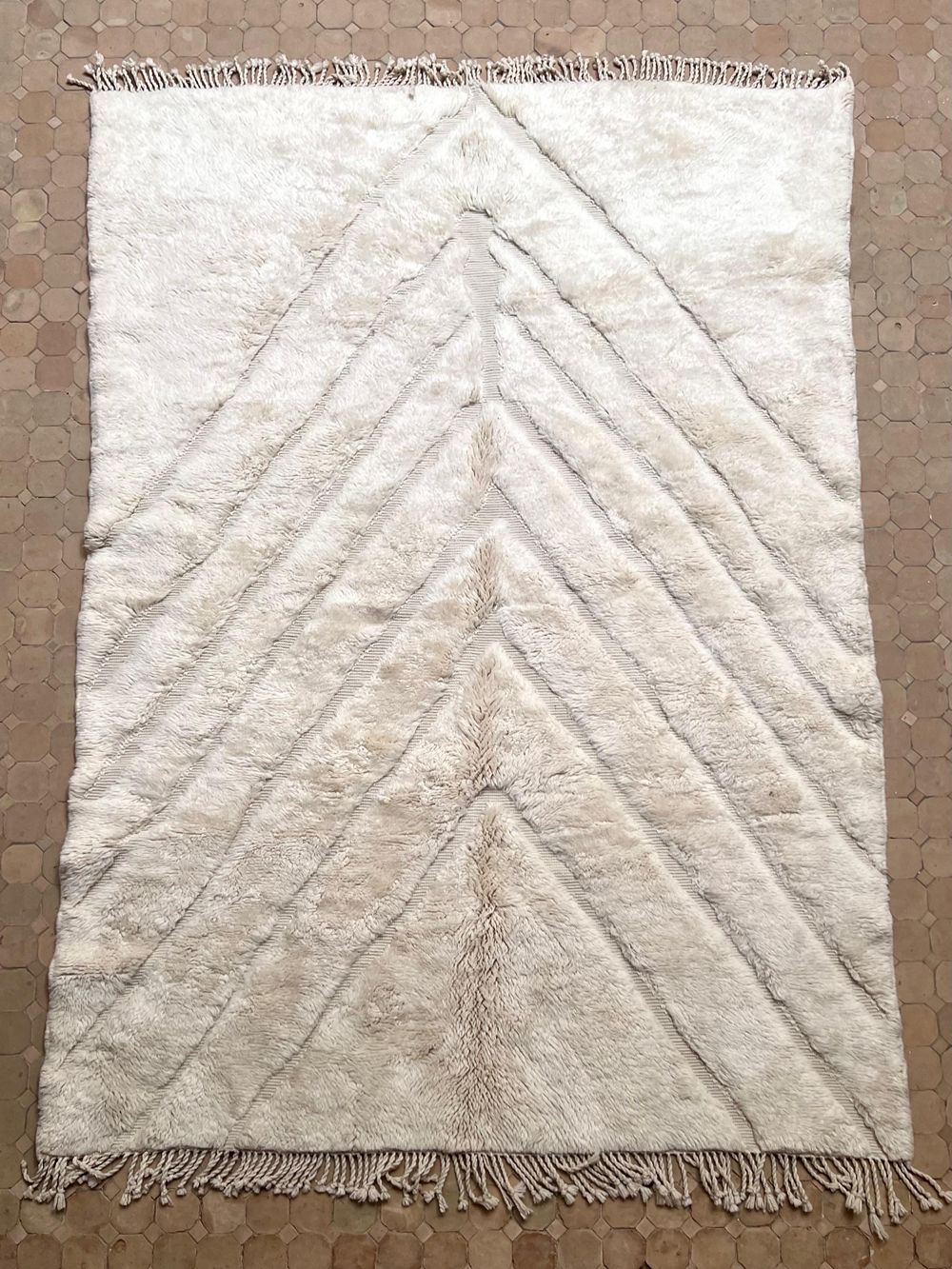 Moroccan Mrirt Rug Polar Bear 280x190cm