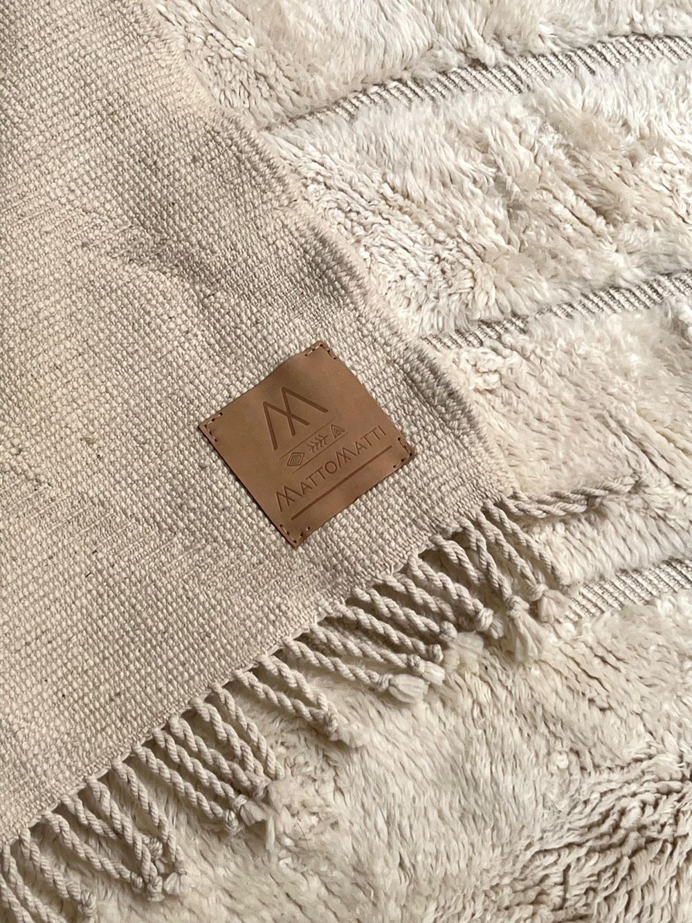 Moroccan Mrirt Rug Polar Bear 280x190cm