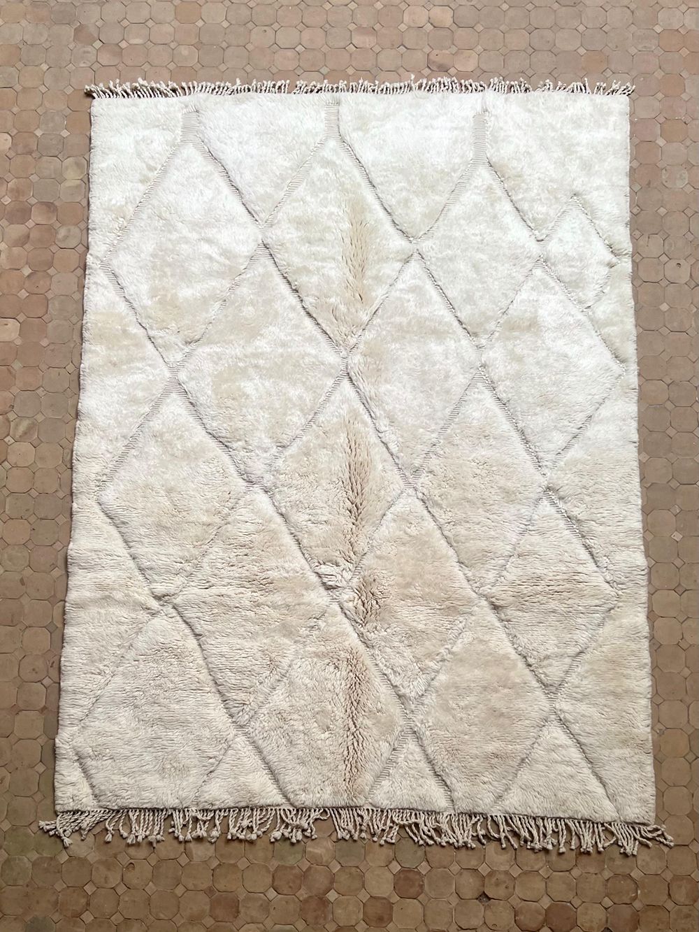Moroccan Mrirt Rug Polar Bear 275x200cm