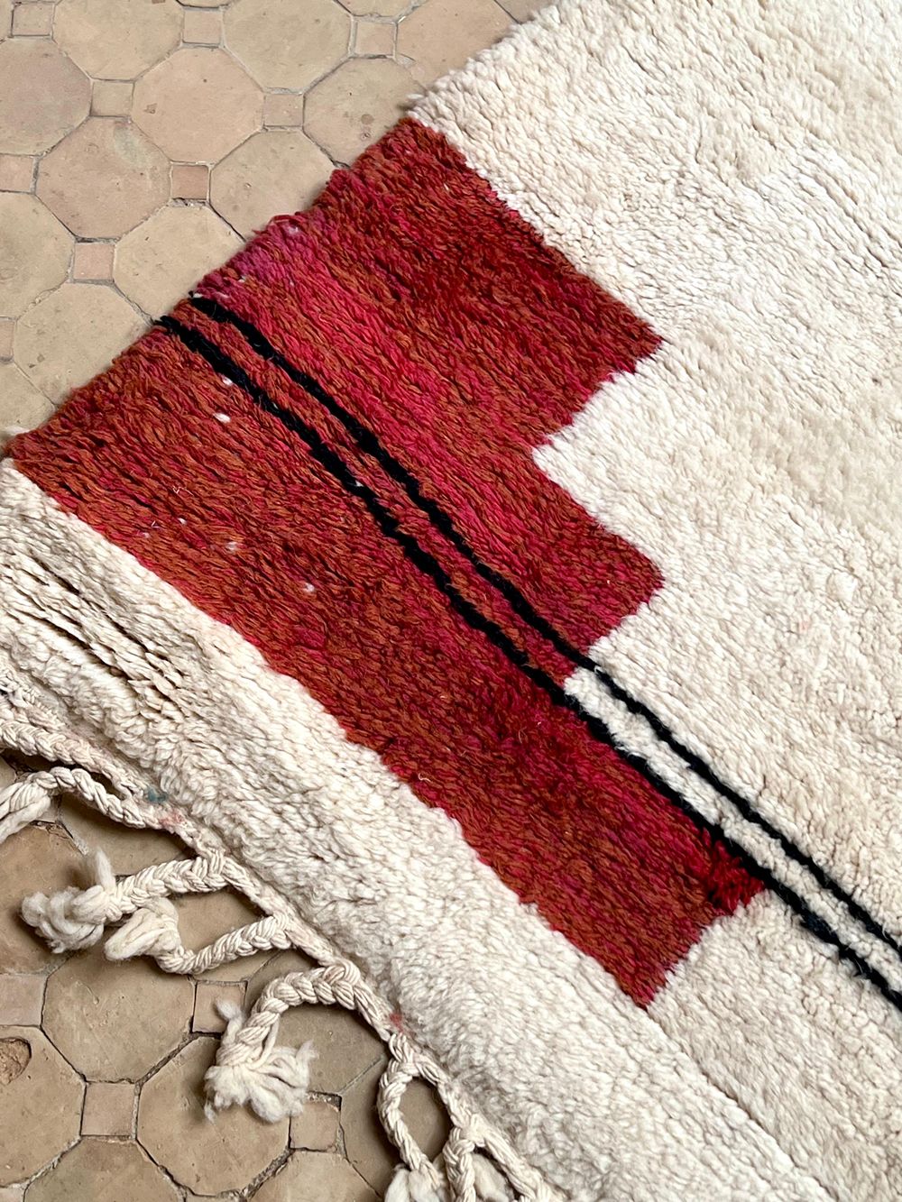 Moroccan Cat Rug 290x220cm