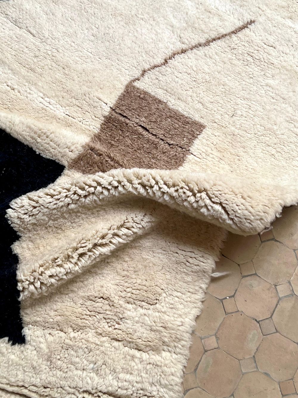 Moroccan Cat Rug 290x220cm