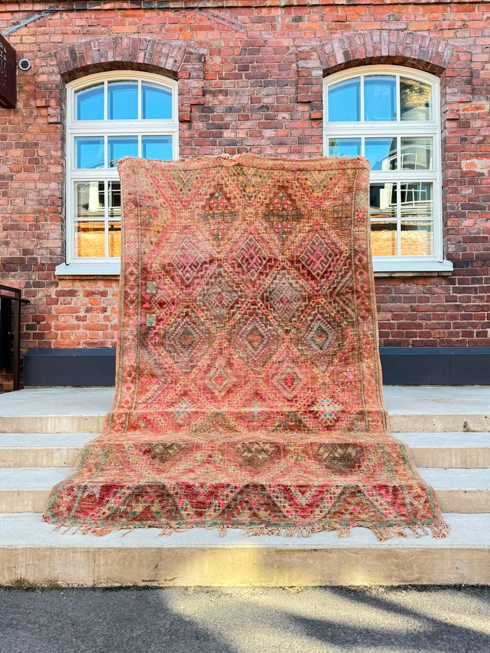 Moroccan Vintage Zayane Rug 305x180cm