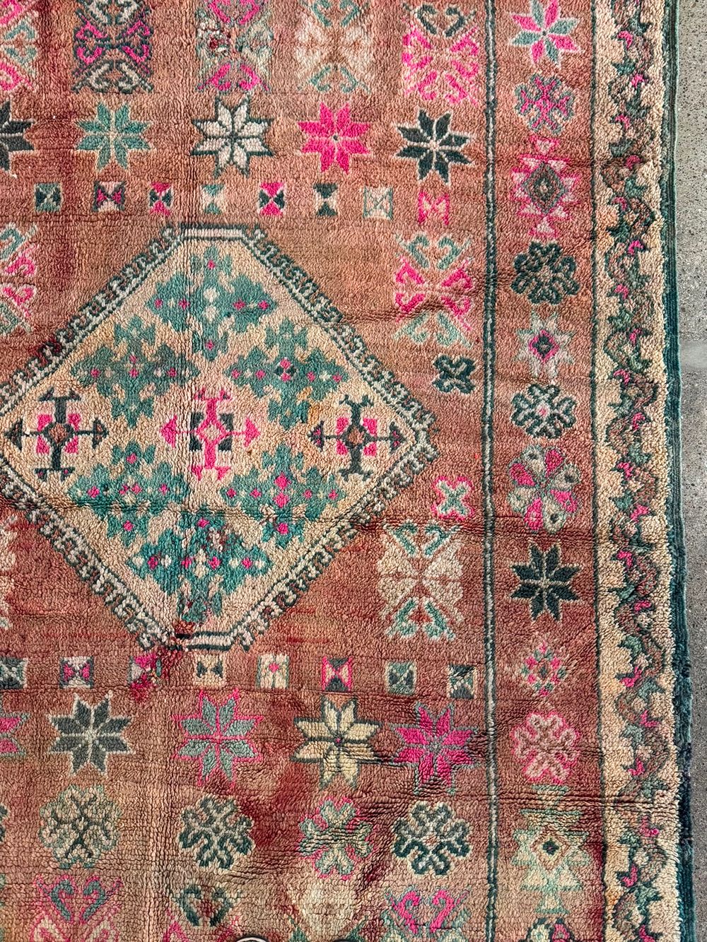 Moroccan Vintage Boujaad Rug 315x200cm