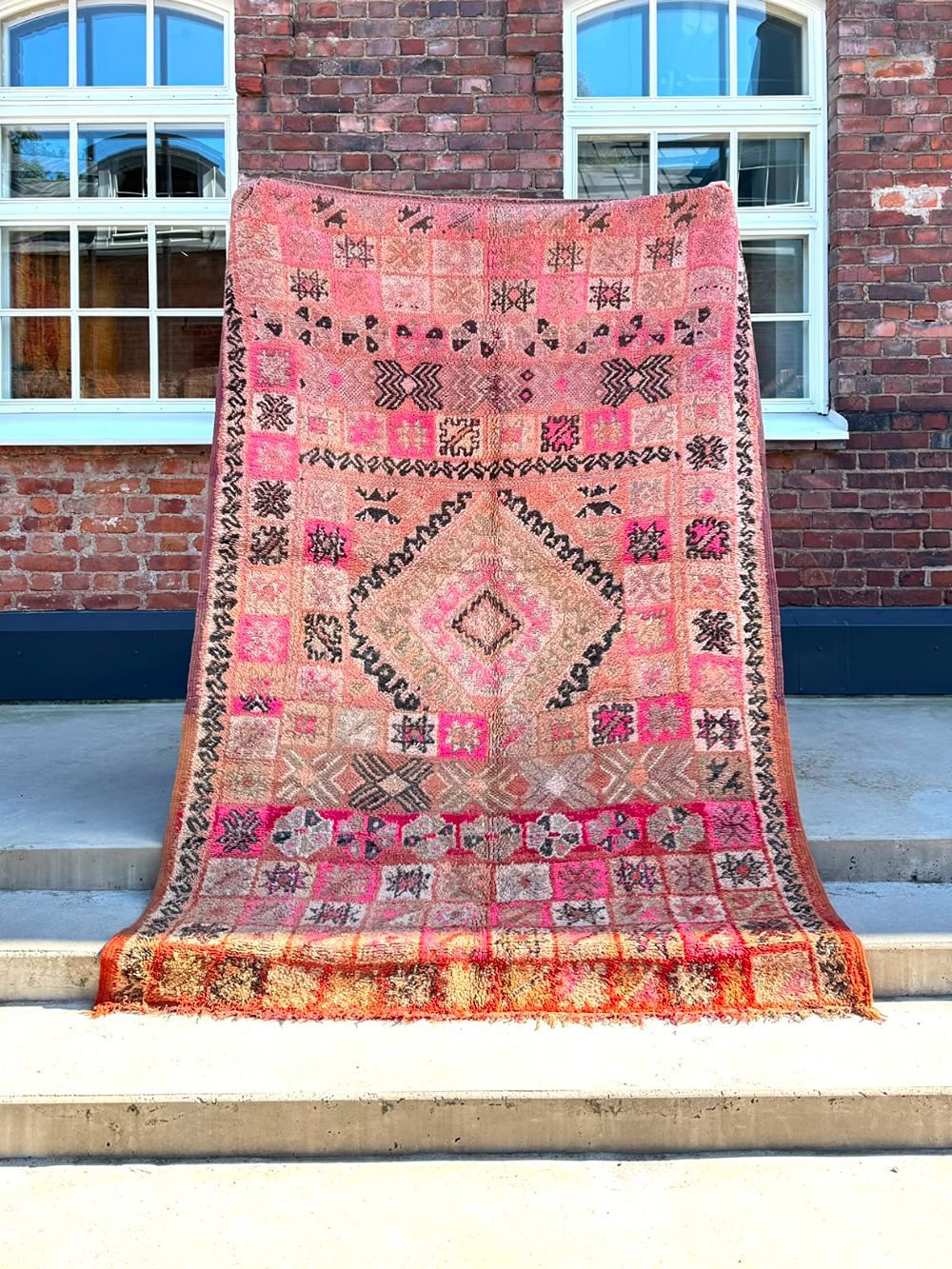 Marokkolainen vintage Boujaad matto 265x175cm