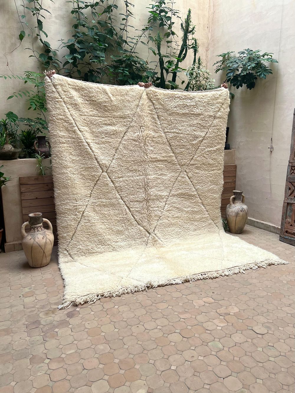 Moroccan All White Rug 275x225cm