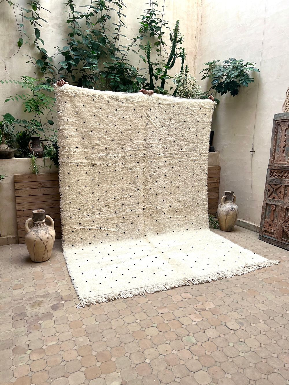 Moroccan Dotted Rug 300x210cm