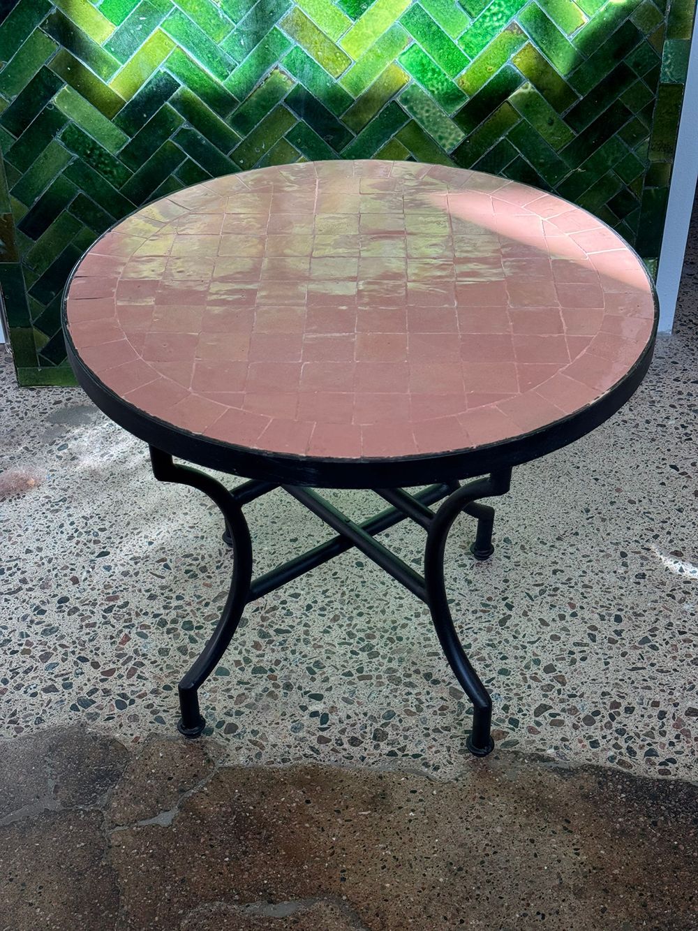 Mosaic Table Pink
