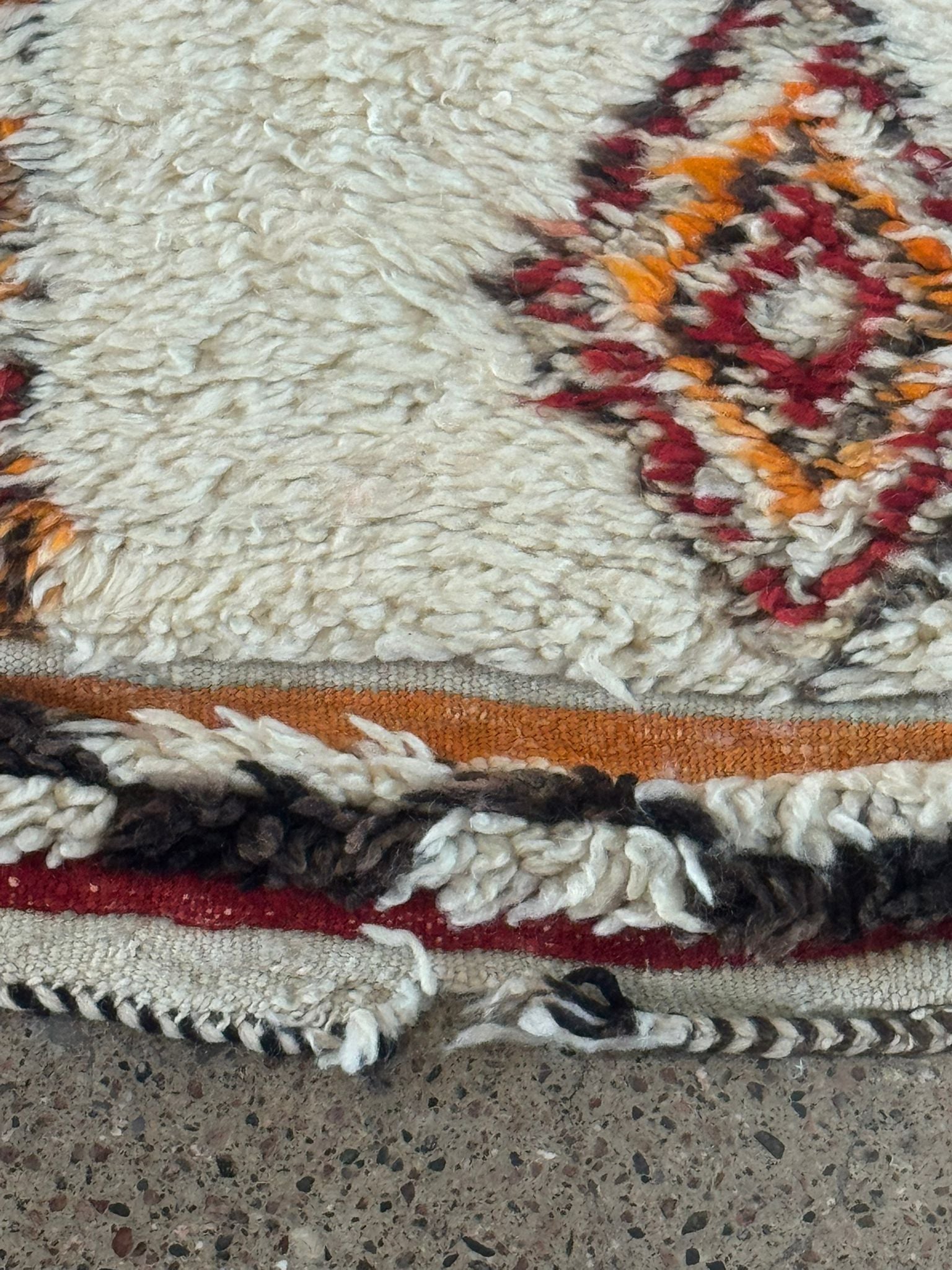 Moroccan Vintage Beni Ouarain Rug 365x200cm