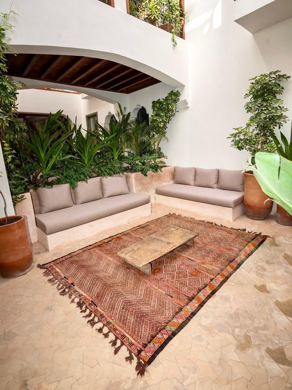 Moroccan vintage Flatweave Rug 250x190cm