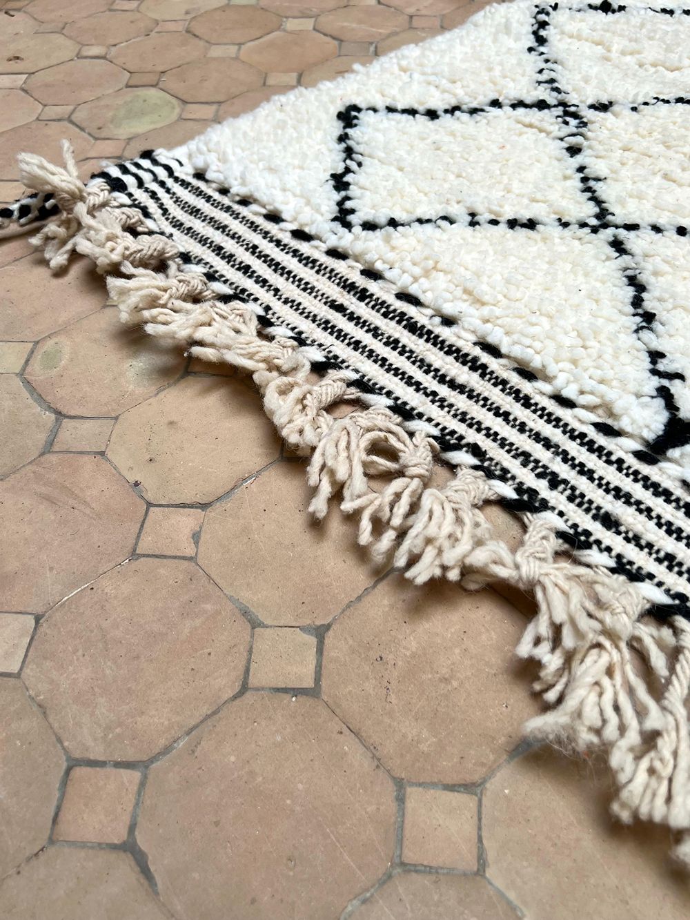 Moroccan Diamond Rug 110x65cm