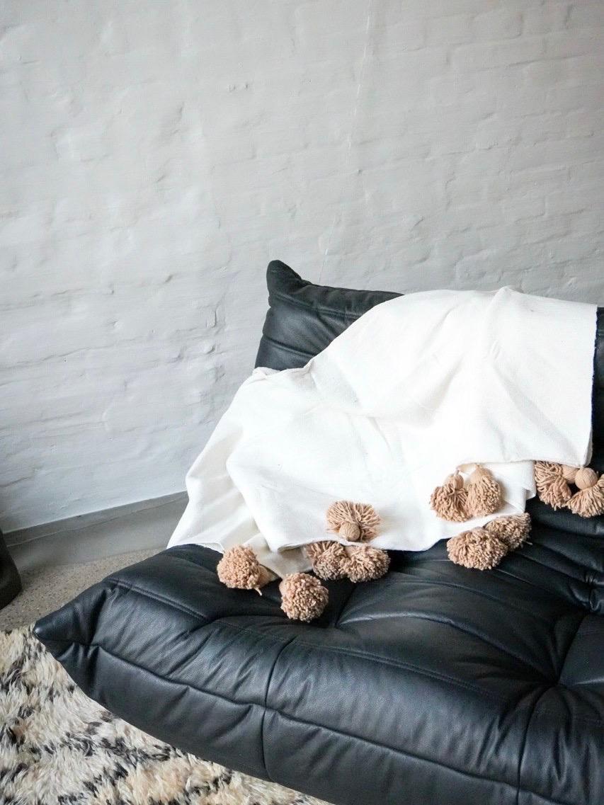 Togo Sofa by Michel Ducaroy, Black Leather 2-Seater