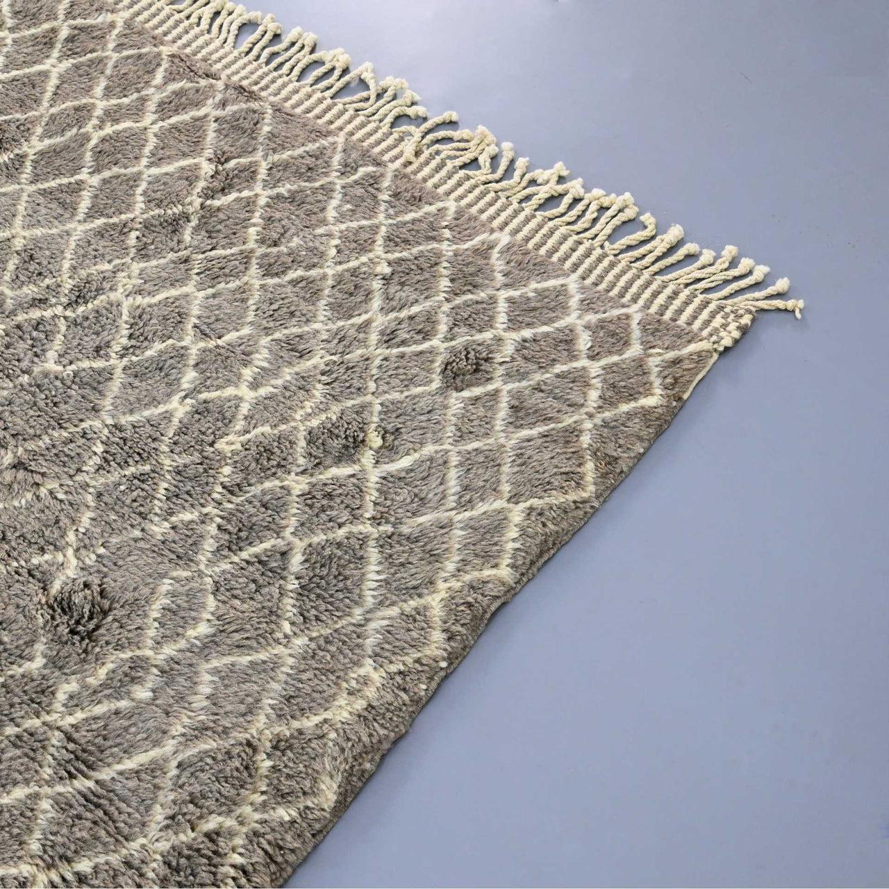 Moroccan Mrirt Rug 370x260cm