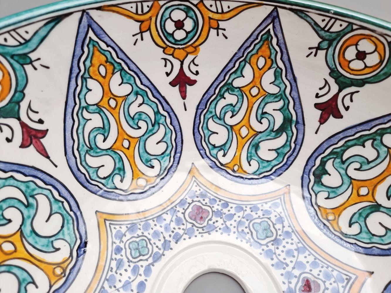 Order by Size: Moroccan Washbasin sink Leaf